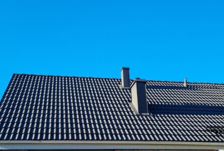 taktvätt och takbehandling för längre livslängd i Söderköping